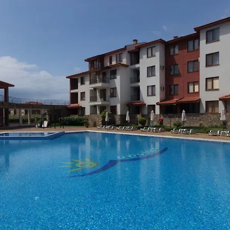 Studio Apollon 6 Апартхотел