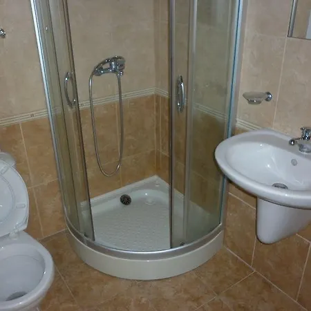 Studio Apollon 6 Ξενοδοχείο με διαμερίσματα Ράβντα